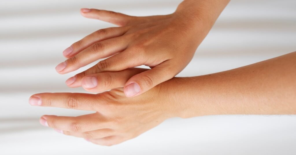 acupressure points for hand pain
