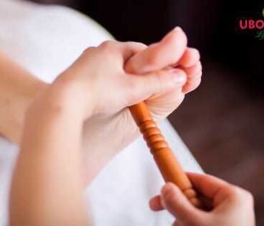 foot reflexology and massage
